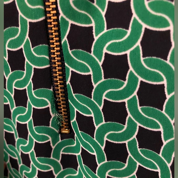 COPY - ELEGANT Short-Sleeved Shift Dress Size 2 - Picture 4 of 5